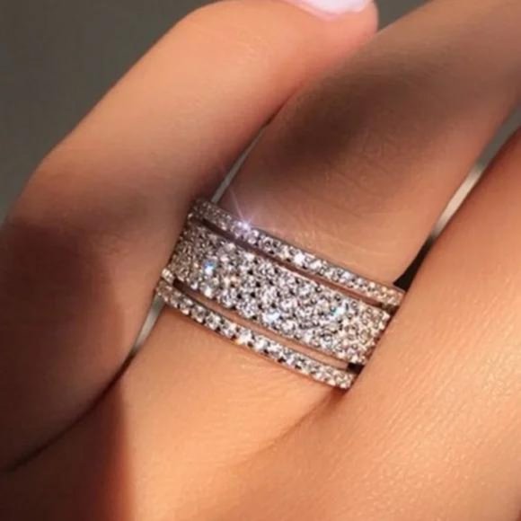 Jewelry - 925 STERLING SILVER DIAMOND MULTI ETERNITY BAND RING, CUTE RING, SHINY RING.